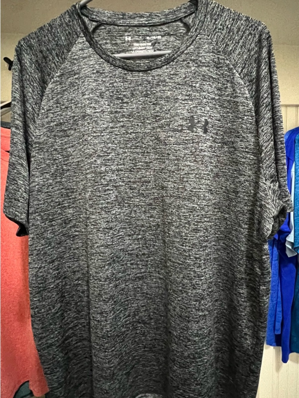 Under Armour Men’s Gray Heathered Short Sleeve Performance Tee